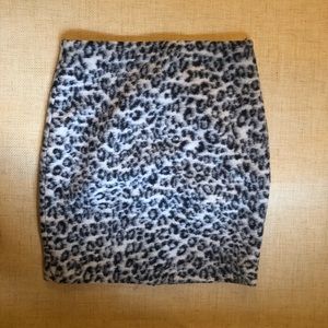 Ann Taylor skirt size 6